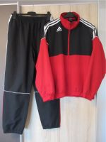 adidas Trainingsanzug Jacke Hose rot schwarz uni Größe M original Bayern - Bernhardswald Vorschau