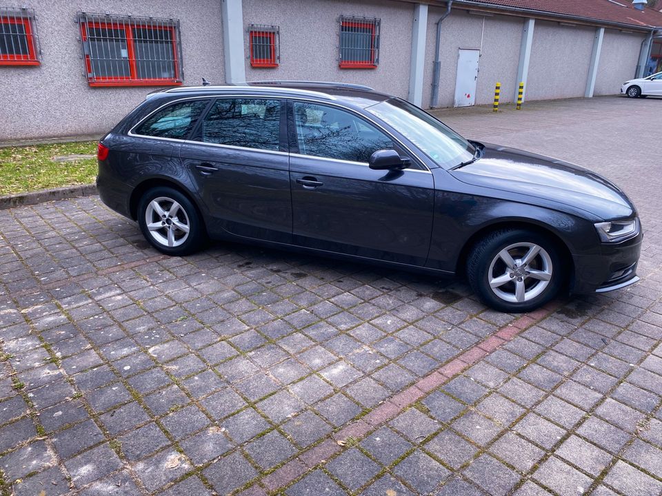 Audi A4 Avant 2.0 TDI Ambiente *TÜV NEU* in Ruhla