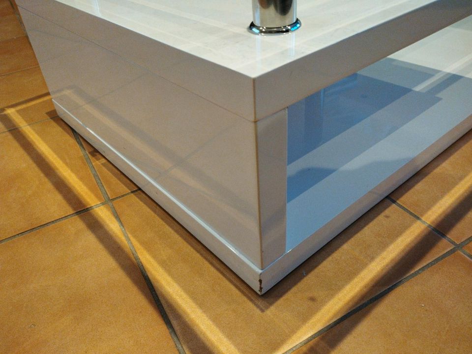 Couchtisch weiß Hochglanz ✨ mit Glasplatte in Blieskastel