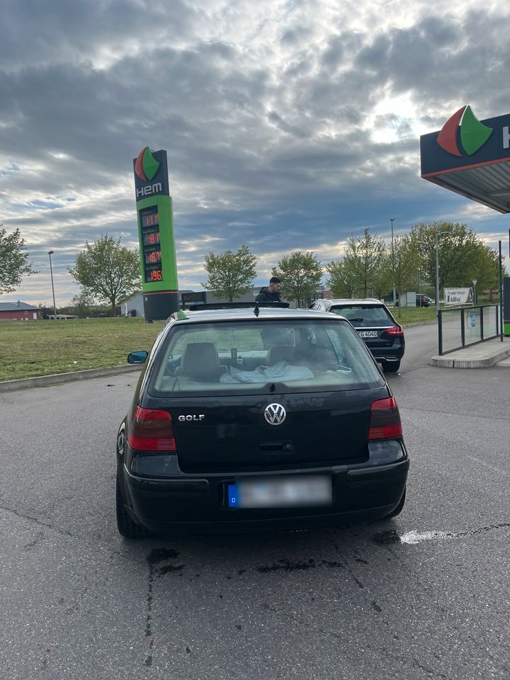 VW Golf 4 1.9 TDI Highline in Attenweiler