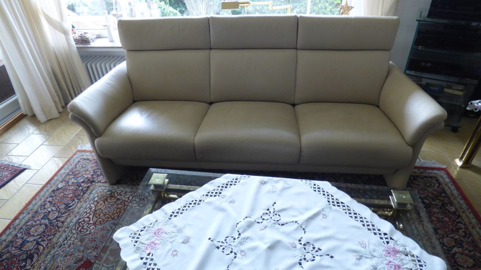 Couch 3 Sitzer 206 x 97; Leder Cremefarben in Herne