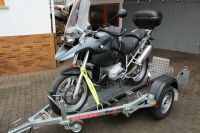 Motorradanhänger für 1 Motorrad 750kg Anhänger Hessen - Allendorf Vorschau