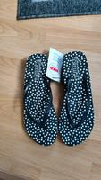 neue Flip Flops gr 41-42 Niedersachsen - Emden Vorschau