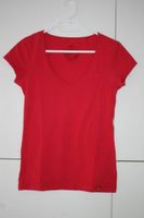 wNEU ESPRIT Shirt Gr. M rot 95%Baumwolle+5%Elastan Basic V-Aussch Nordrhein-Westfalen - Ascheberg Vorschau