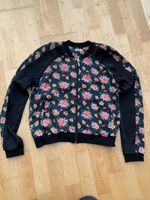 Blumen Jacke Mächen Fitz Größe 164/170 Baden-Württemberg - Weil der Stadt Vorschau