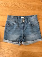 Only Shorts blau XS Hessen - Sulzbach Vorschau