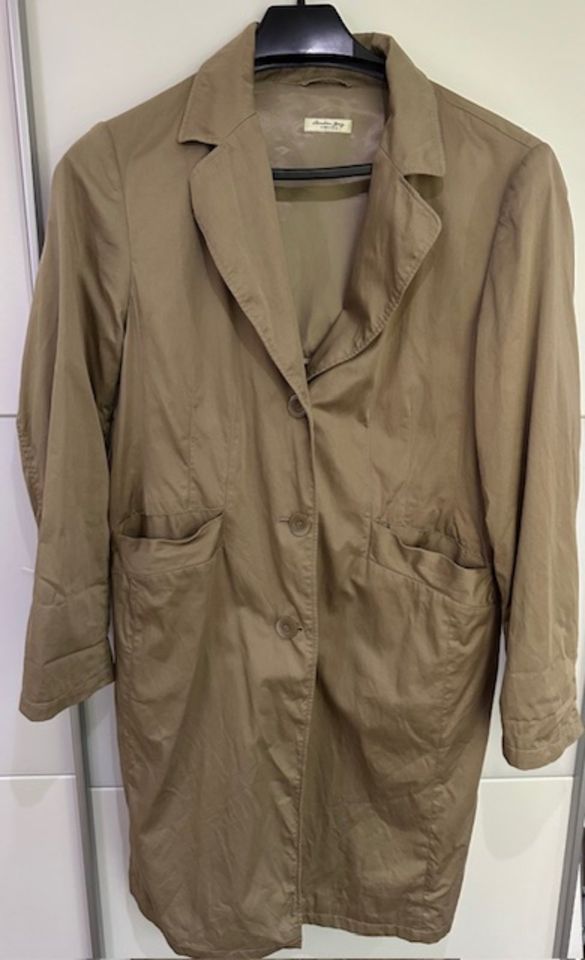 Damen Trenchcoat Mantel Christan Berg Kopenhagen Gr. 44 = XL in Trier