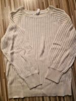 NEU UNGETRAGEN stylischer Pullover mit Cut out weiss Gr. 42 Nordrhein-Westfalen - Kerpen Vorschau