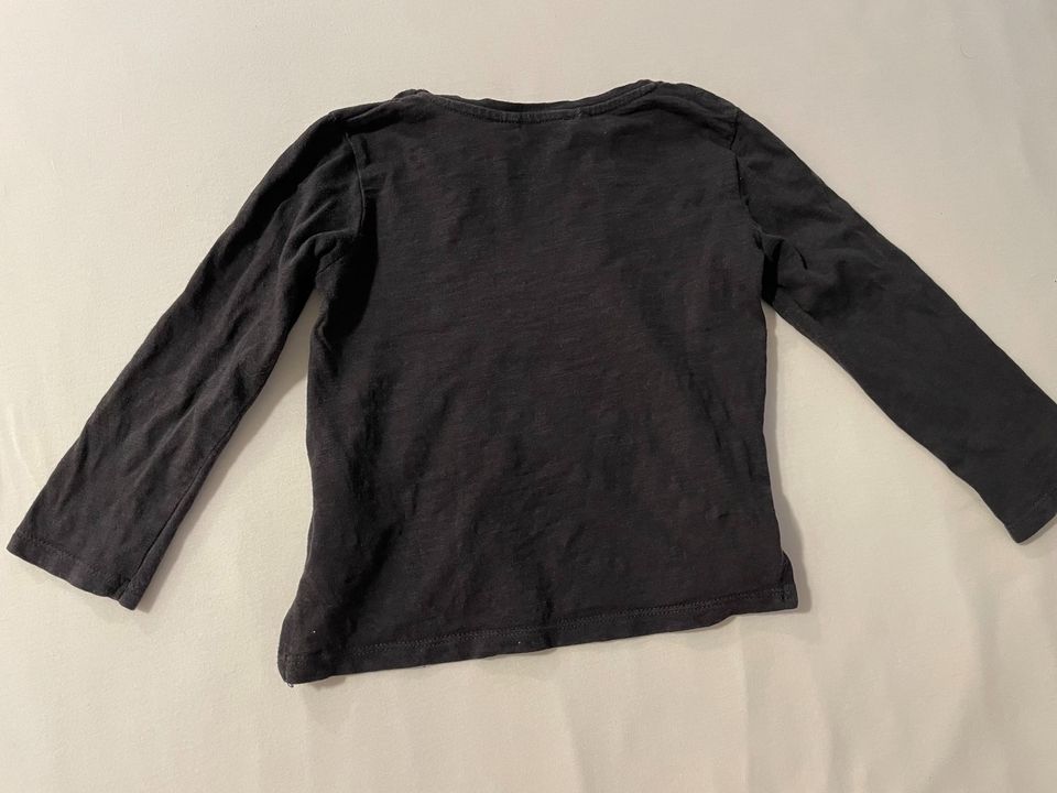 H&M Langarmshirt Gr.104 Pailletten Geist Kostüm Halloween schwarz in Magdeburg