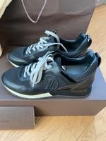Louis Vuitton Run Away Sneacker Damen Hessen - Wiesbaden Vorschau