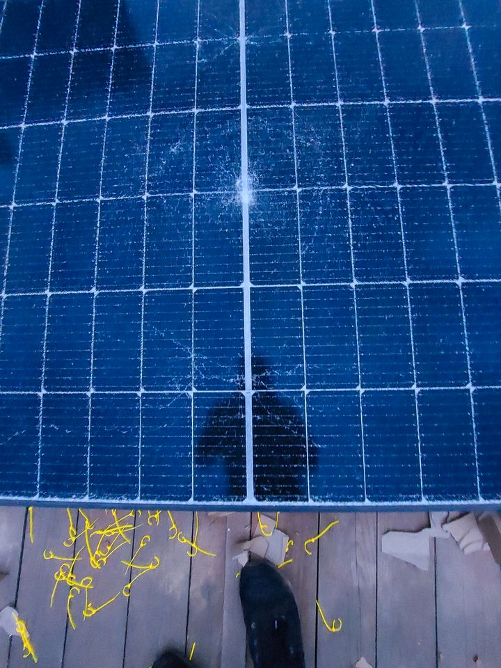 PV Modul Ja Solar in Lahntal