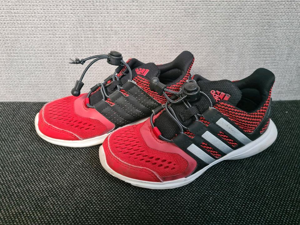 Adidas Turnschuhe Gr 30, Sportschuhe in Reipoltskirchen