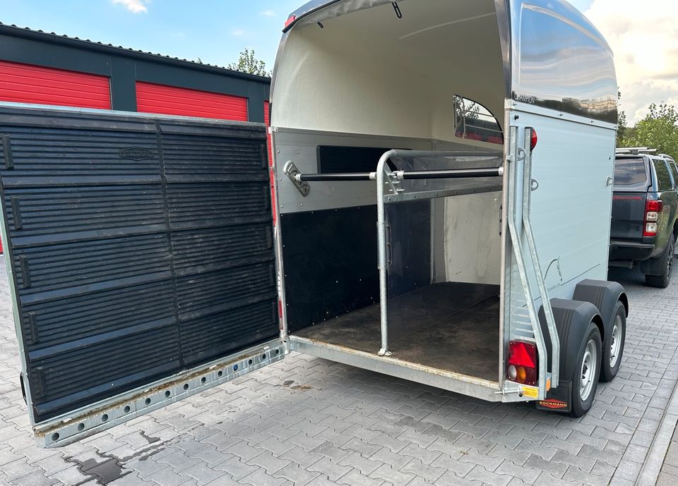 Pferdeanhänger mieten / Vermietung, Pferdetransport in Wallenhorst