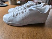 Adidas 40 2/3 NEU Nordrhein-Westfalen - Hamm Vorschau