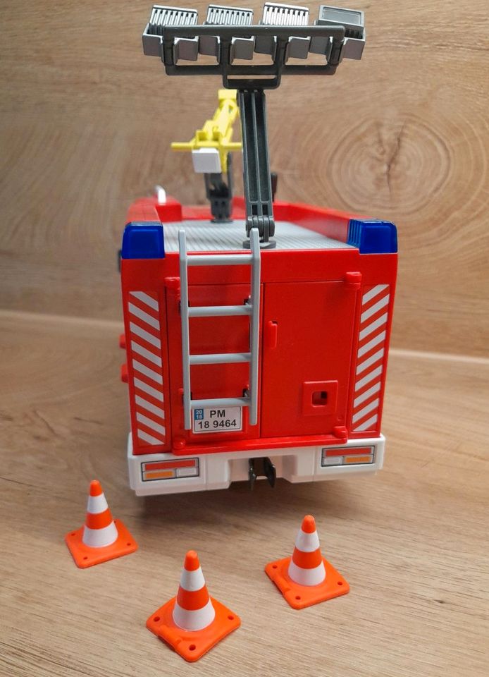 Feuerwehr Rüstfahrzeug Playmobil 9464 in Wipperfürth