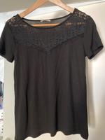 T-Shirt Shirt schwarz Damen Gr. S mit Spitze Thüringen - Erfurt Vorschau