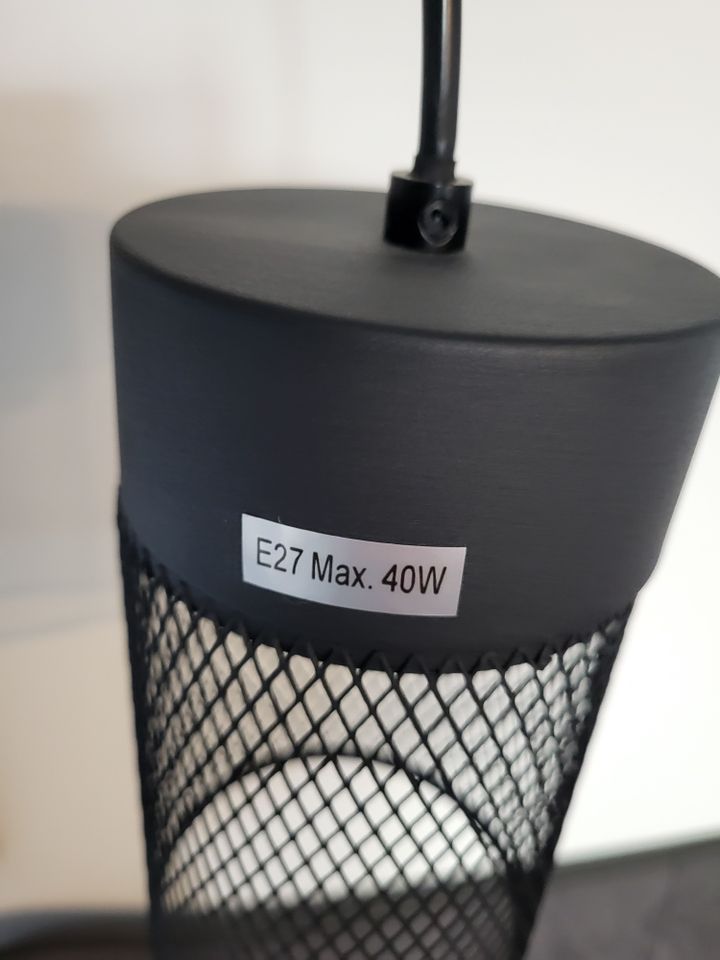 Hängelampe 2x schwarz "industrial style" E27 max. 40 Watt in Stockheim Oberfr