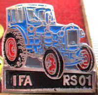 IFA RS01 Trecker Traktor Abzeichen Orden Pin Made in Germany Schl Niedersachsen - Hoya Vorschau