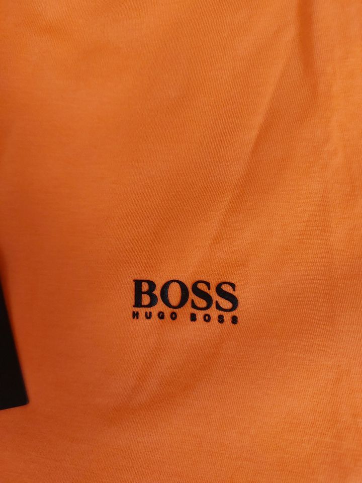 T-Shirt Hugo Boss Herren Gr M Orange Regular Fit Neu mit Etikett in Hannover