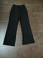 Stradivarius Hose Schwarz 40 mit Schlitz bds innen Häfen - Bremerhaven Vorschau