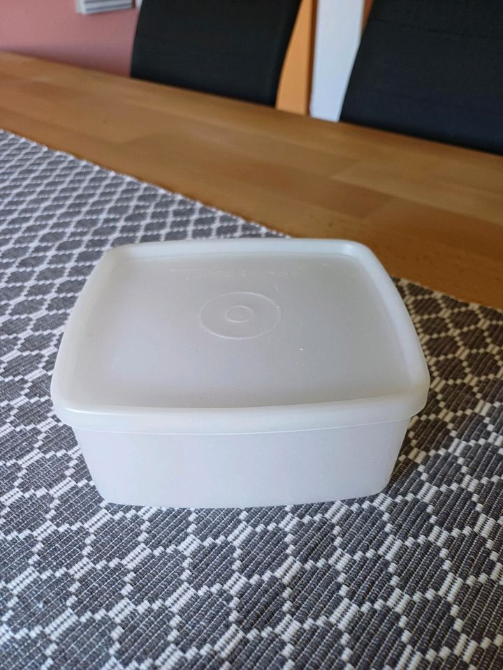 Tupperware Gefrierdose 400ml,Unterteil neu in Bad Fallingbostel