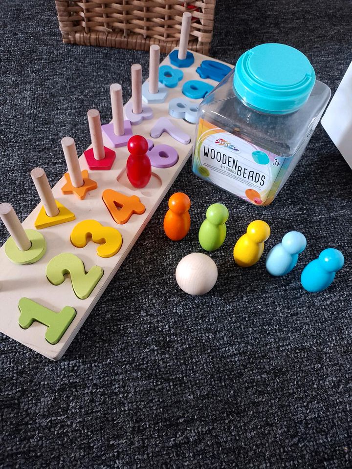 Intellektuelles Spielzeug für Kinder Alles 10€ in Bremerhaven