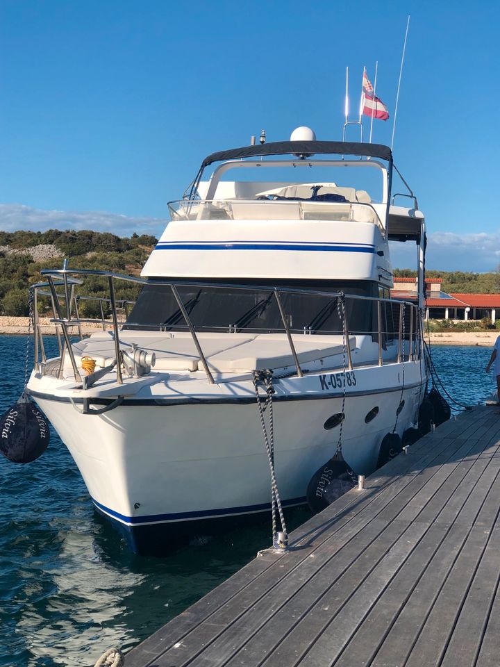 Phönix Astor 44 Motoryacht Liegeplatz Kroatien in Freilassing