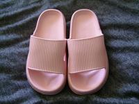 Original Cloudwalk Premium Pantolette Rosa Gr. 38/39 NEU Baden-Württemberg - Mühlacker Vorschau