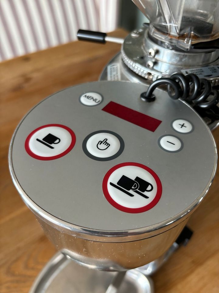 Mazzer Mini Electronic A Espressomühle in Taunusstein