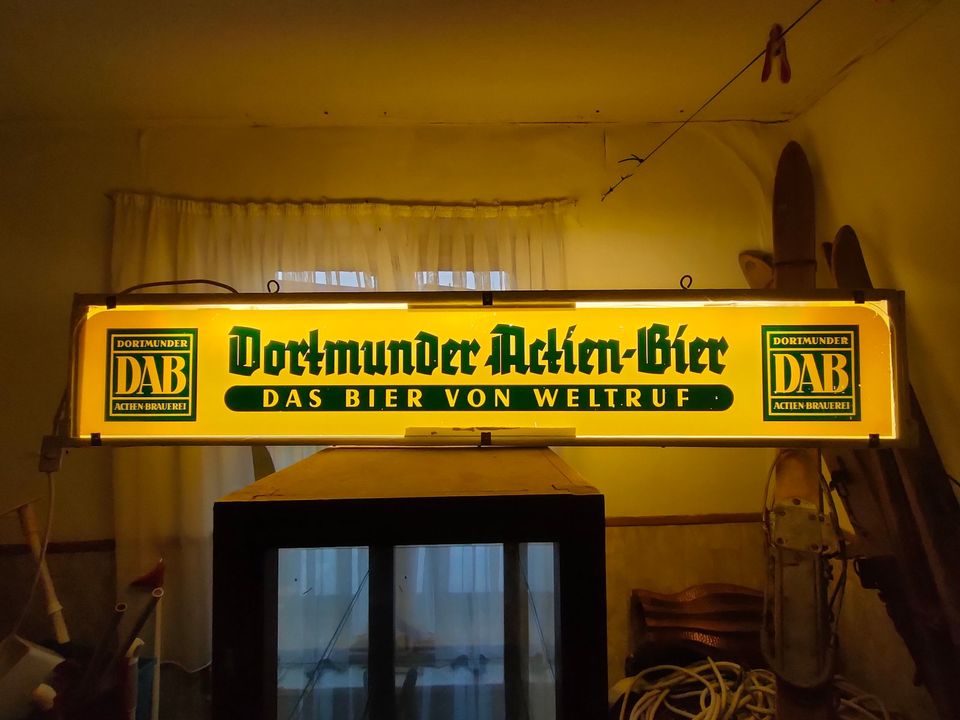 DAB Dortmund Tante Emma Laden Schild BVB Leuchtreklame Bier in Börger