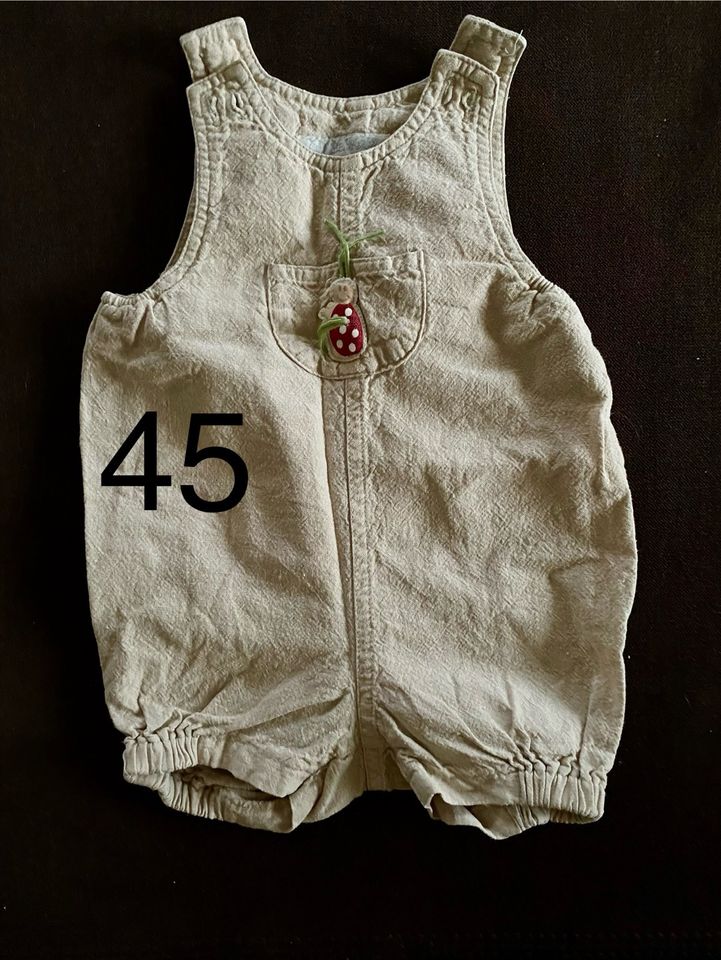 Mehrere Teile Baby Kleidung: Hose, Latzhose, Größe 50/56 in Rottendorf Unterfr