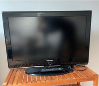 Samsung TV, 32 Zoll Fernseher mit Sat. Receiver Aachen - Aachen-Mitte Vorschau