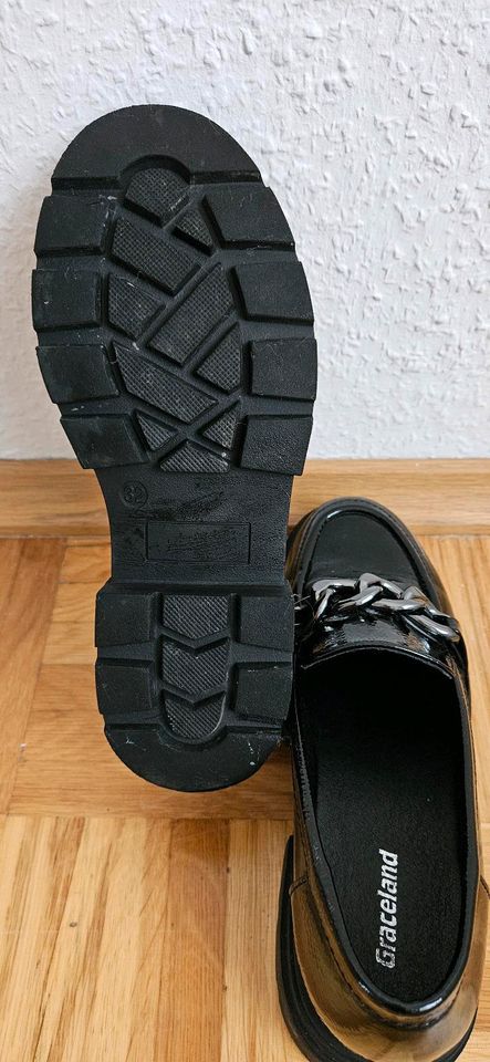 Verkaufe Schuhe in Groß-Zimmern