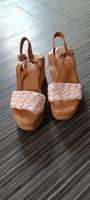 Catwalk Keilabsatz Sandalen Gr. 36 neuwertig Saarland - Saarlouis Vorschau