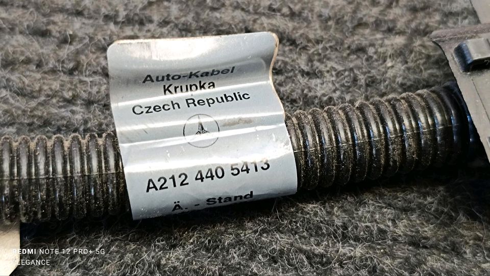 Mercedes Benz W212 Pluspol Kabel Batteriekabel A2124405413 in Hamburg