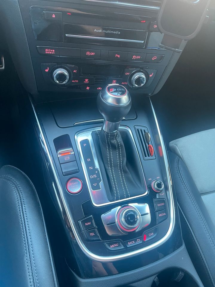 Audi SQ5 TDI weiß Quattro Keyless 21 Zoll B&O Teilleder Alcantara in Neumarkt i.d.OPf.