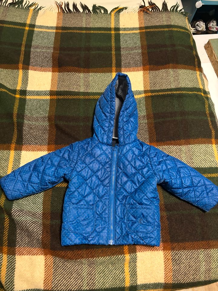 Petit Bateau Jacke Gr 74 in Herrieden