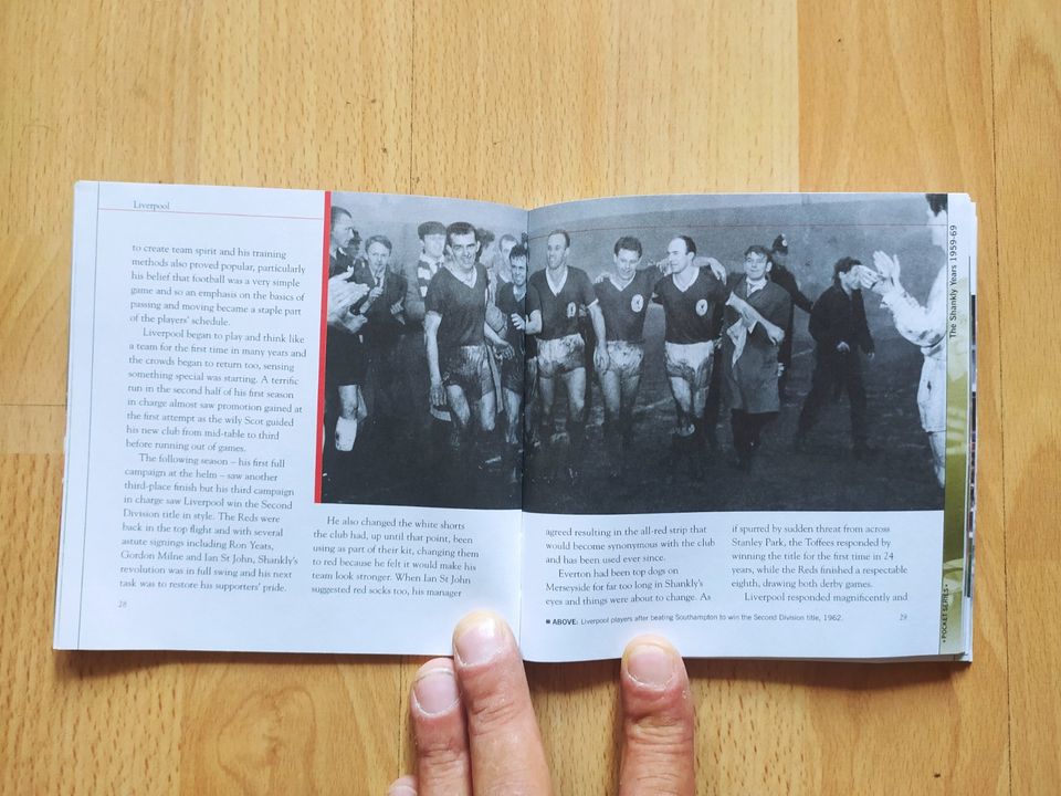 Liverpool FC DVD + Booklet "The Shankly Era" neuwertig in Viersen