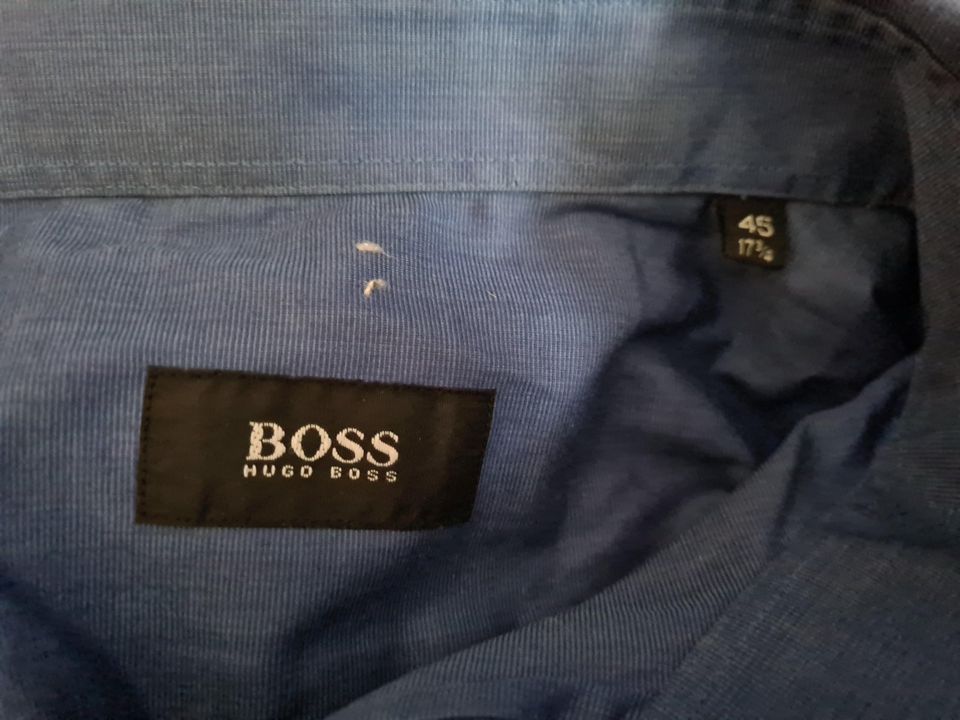 Hugo Boss 45 17.1/2 in Berlin