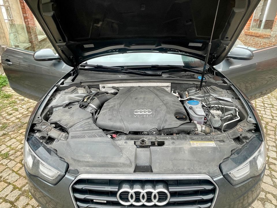 Audi A5 Quattro 3.0 tdi (cduc) Facelift Garagenwagen in Stadtilm
