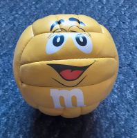 M&M's® Volley-Ball gelb, Original, neu Sachsen - Machern Vorschau