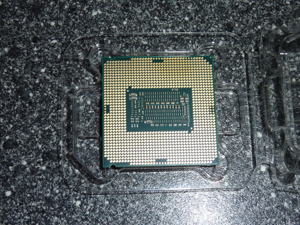 Intel Core I7-9700kf CPU Prozessor 3,60 GHz  9.Generation.Garanti in Lübeck