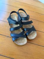 Easy Street Schwarz Sandalen Echtes Leder Decksohle Gr.36 Neu Köln - Chorweiler Vorschau