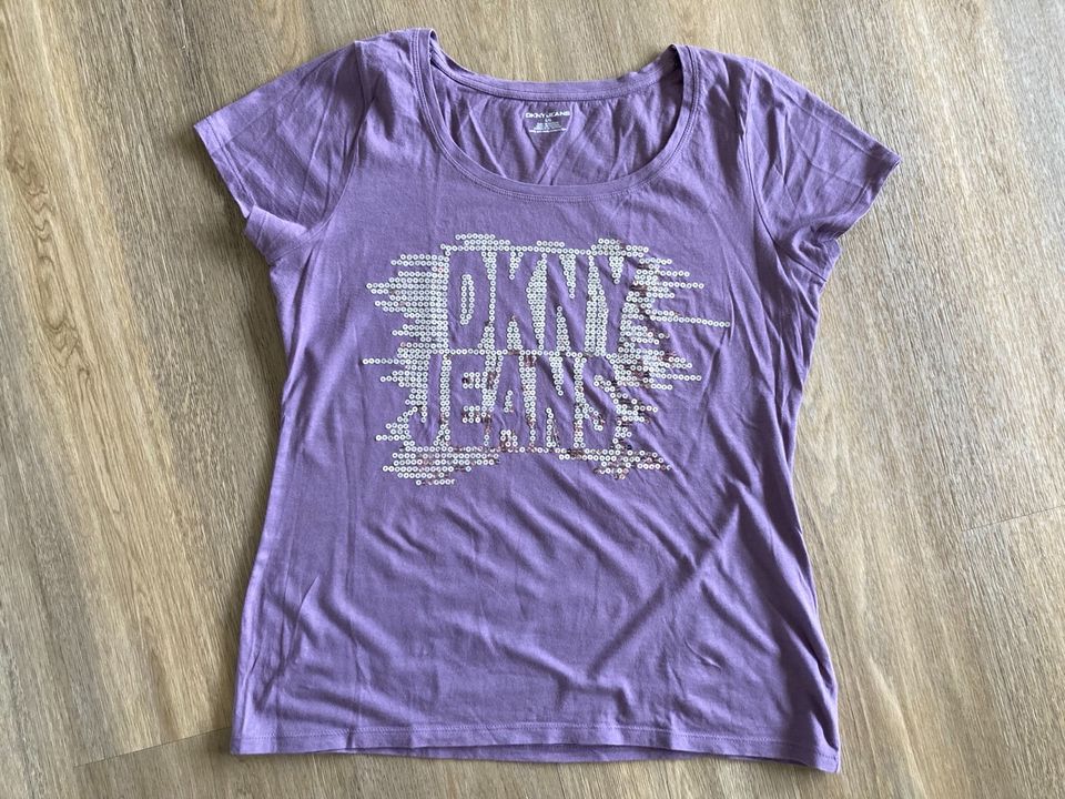 Lilianes T-Shirt von DKNY, Größe L in Forchtenberg