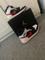 Jordan 1 Mid Chile Red mit originaler Schuhbox Schleswig-Holstein - Bad Segeberg Vorschau