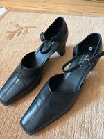 Pumps mit Riemen Canda, schwarz Gr. 38, neuwertig Wandsbek - Hamburg Bramfeld Vorschau