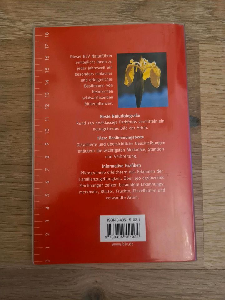 Sachbuch "Heimische Pflanzen" in Torgau