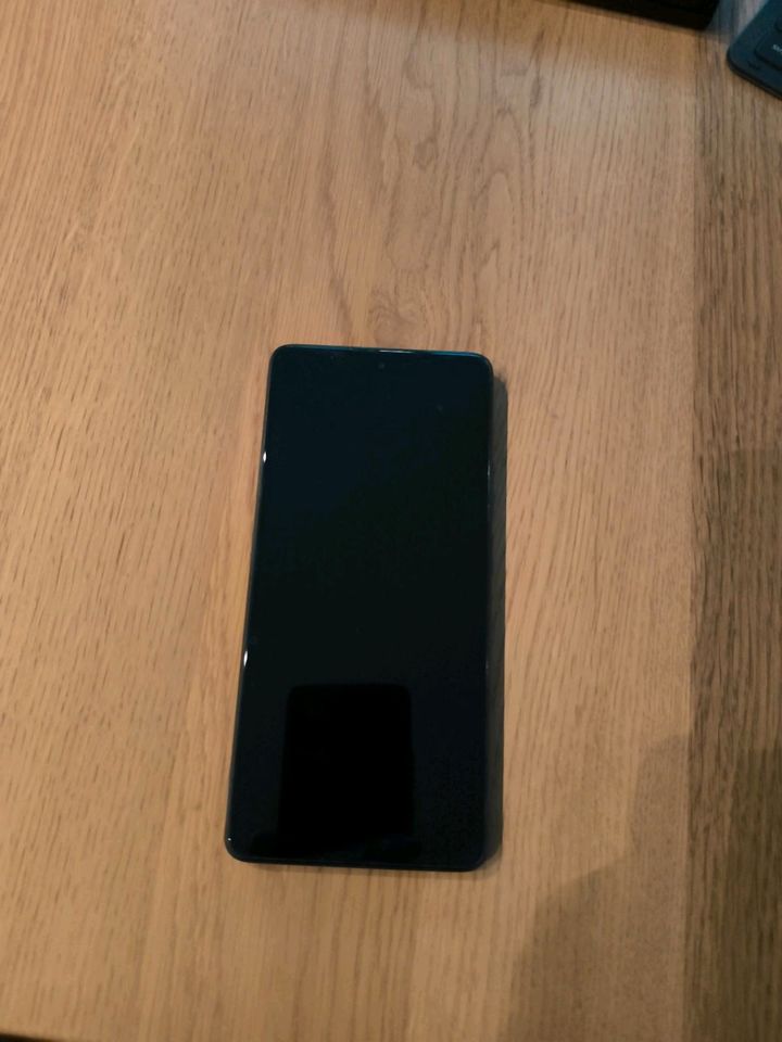 Xiaomi 11T Pro in Neuss