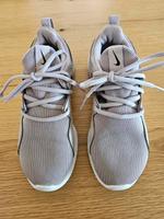 Nike Tessen Laufschuhe Rose Gr 37,5 Niedersachsen - Wietze Vorschau