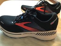 Brooks Damenlaufschuhe Adrenalin GTS 22 Hessen - Höchst im Odenwald Vorschau